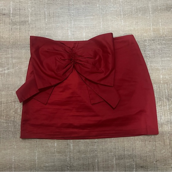 H&M Red Bow Skirt (Sold out online!) - Picture 3 of 5